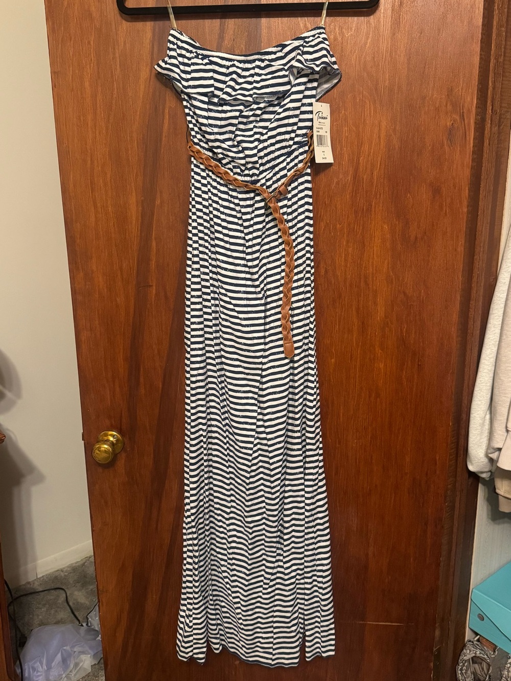 Trixxi Women’s Maxi Strapless Stripe Summer Dress with Belt Size Small
